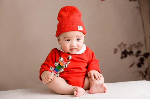 天长宝宝被蜜蜂蛰了怎么办 天长宝宝被蜜蜂蛰了怎么办